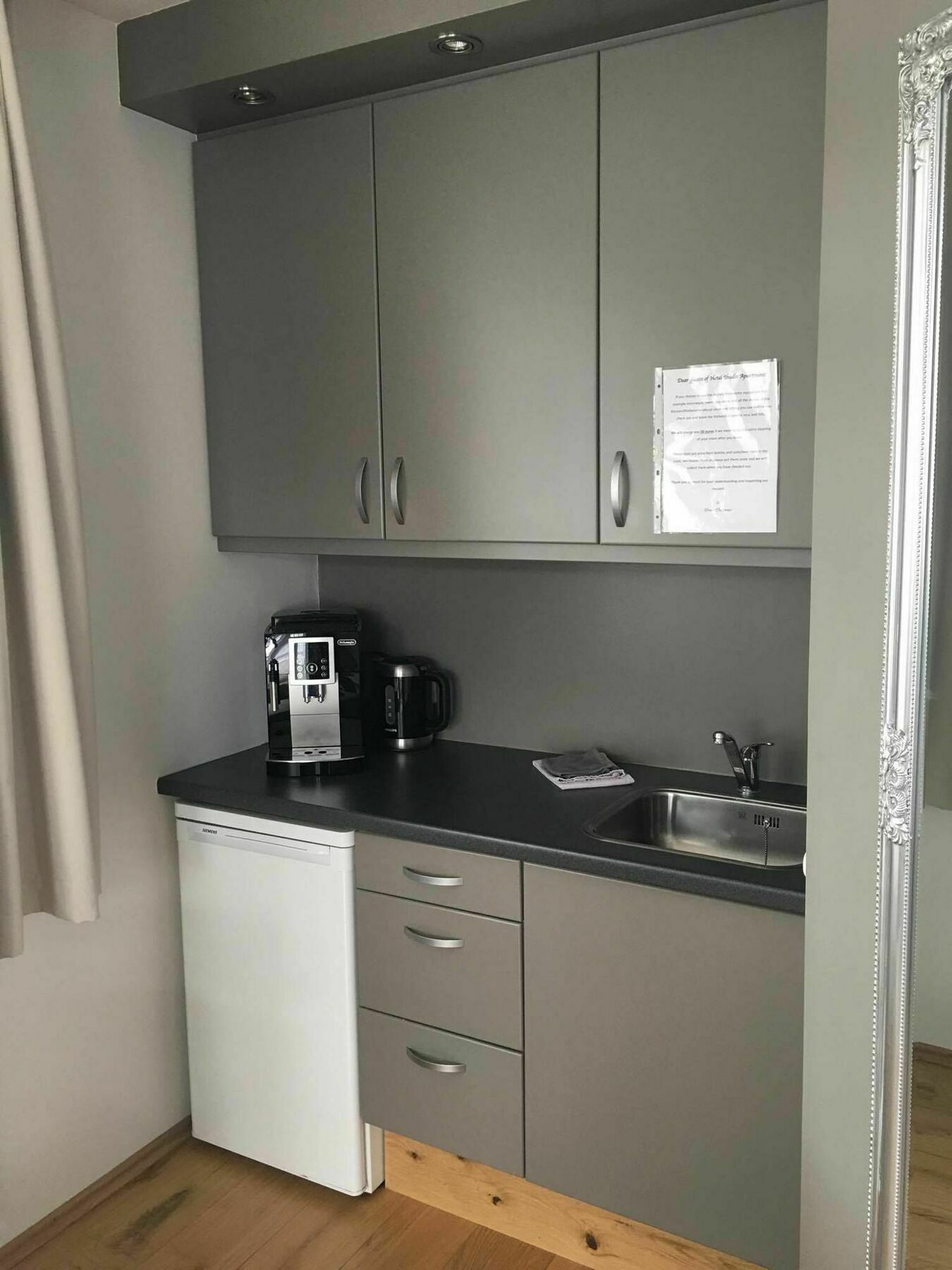 Hotel Ibudir Apartments Ακουρέιρι Εξωτερικό φωτογραφία